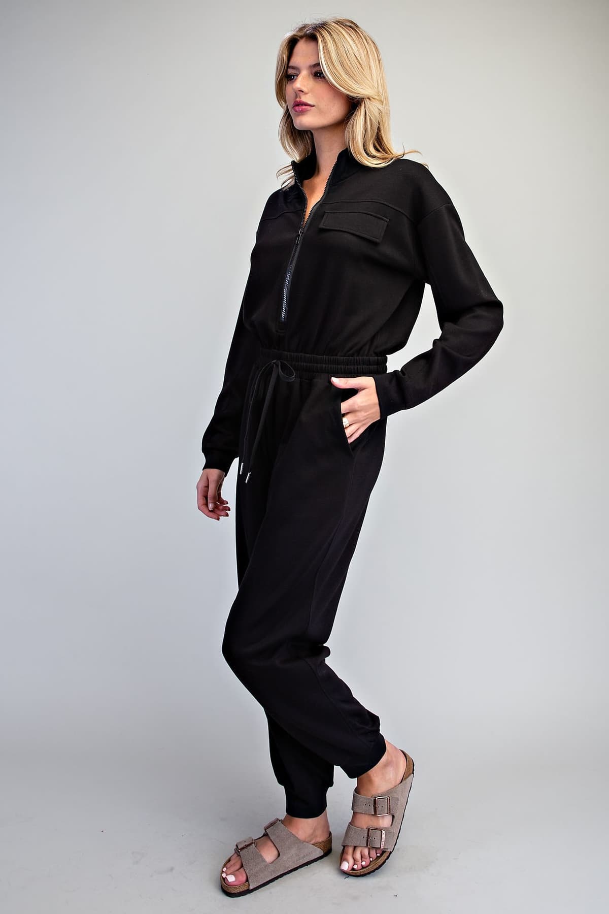 BK16599 - BLACK