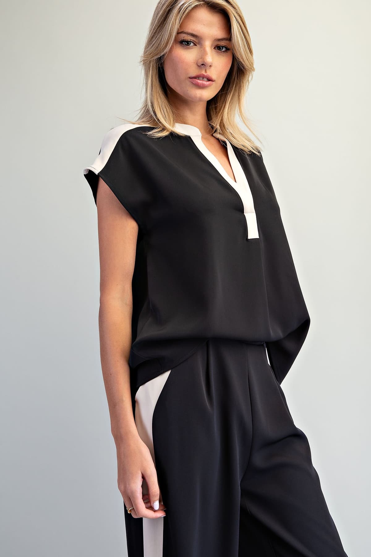 TK16794 - BLACK