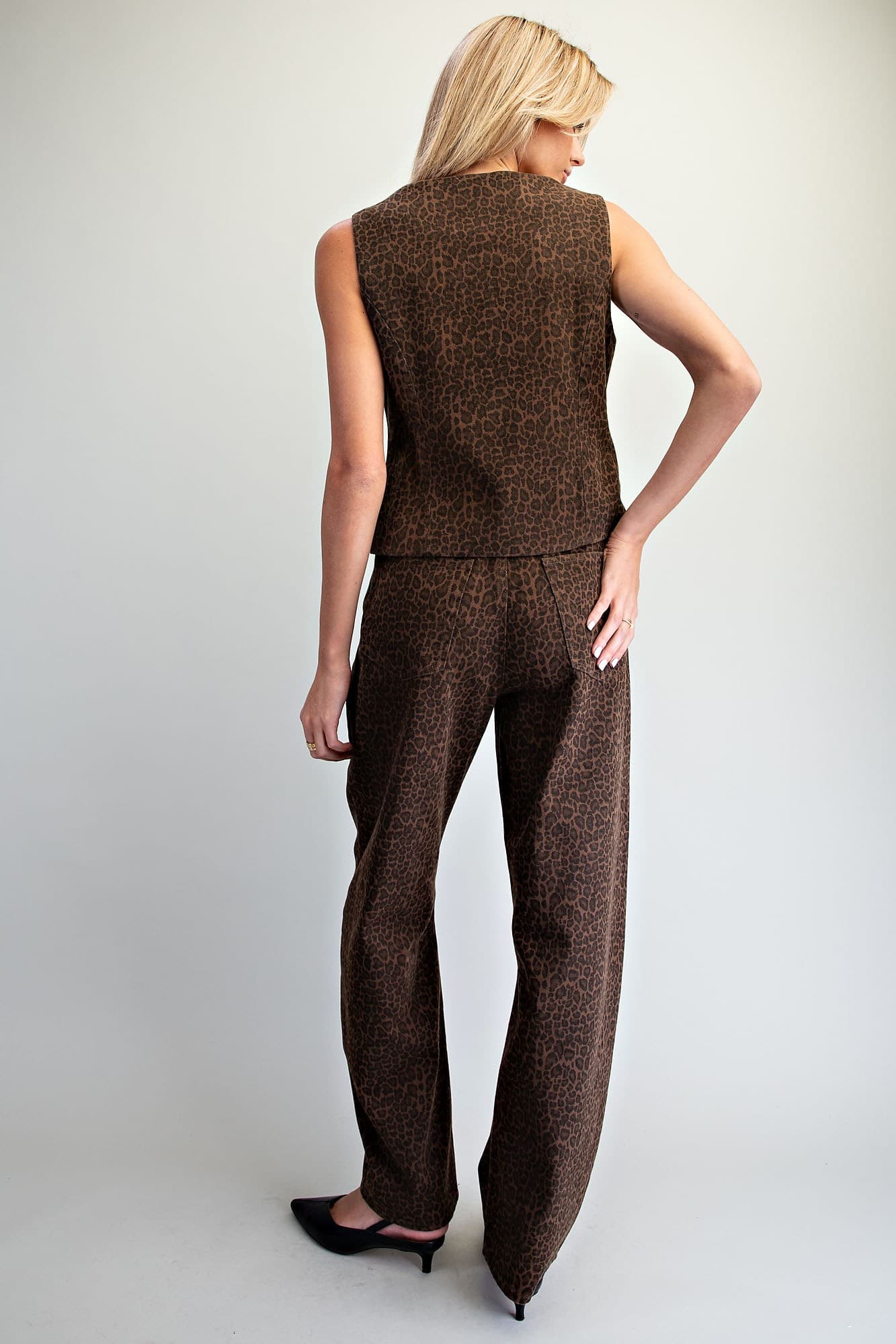 PH17057 - LEOPARD