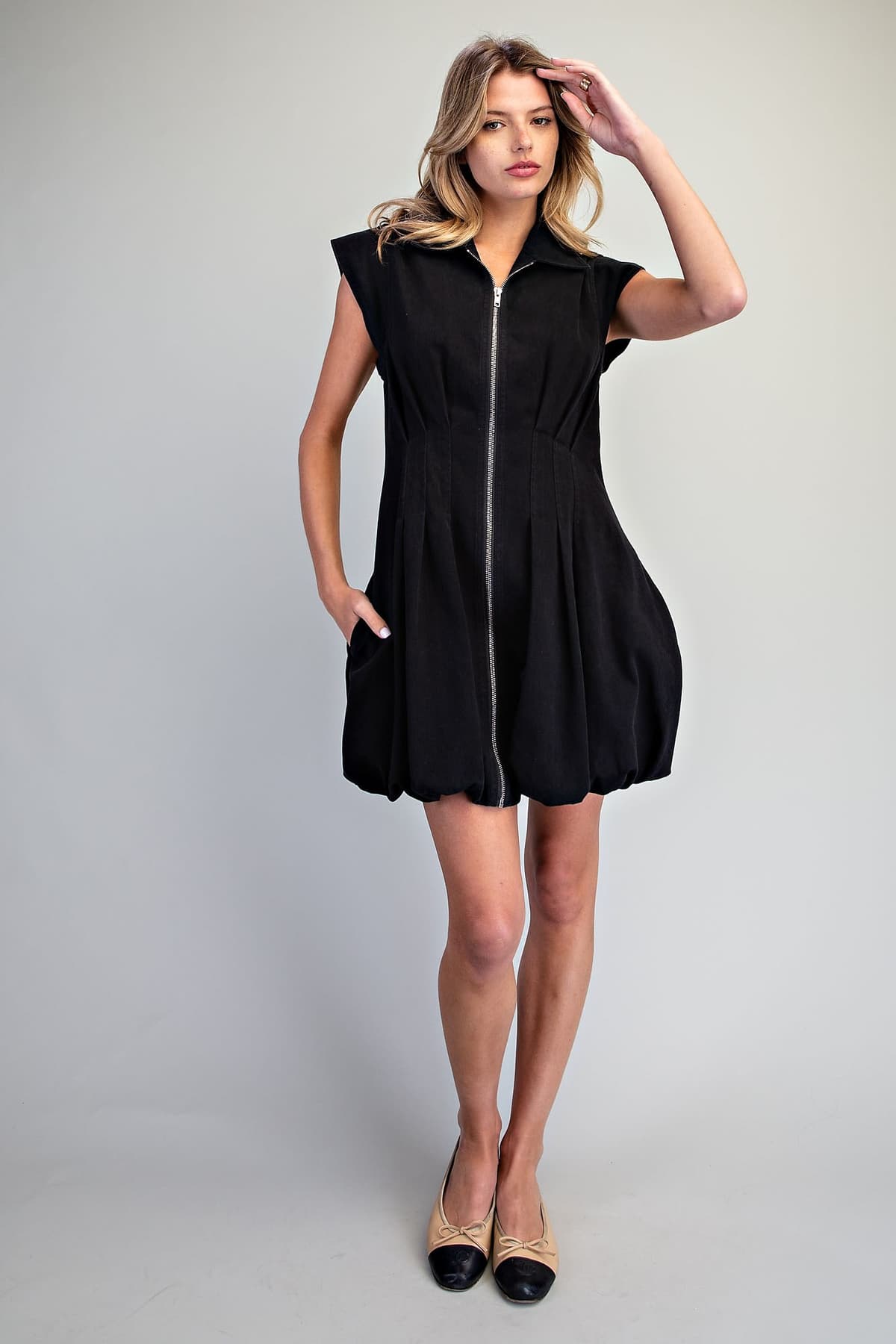 DH17146 - ASH BLACK