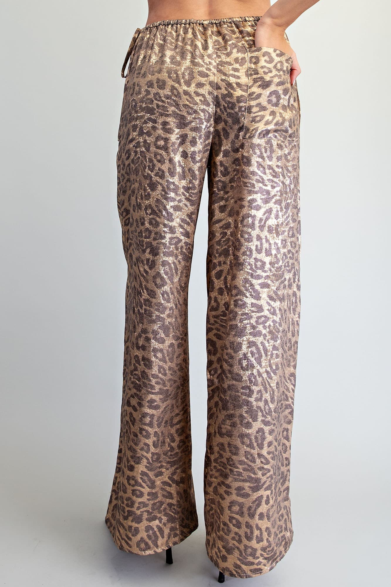 PH15864 - GOLDEN LEOPARD
