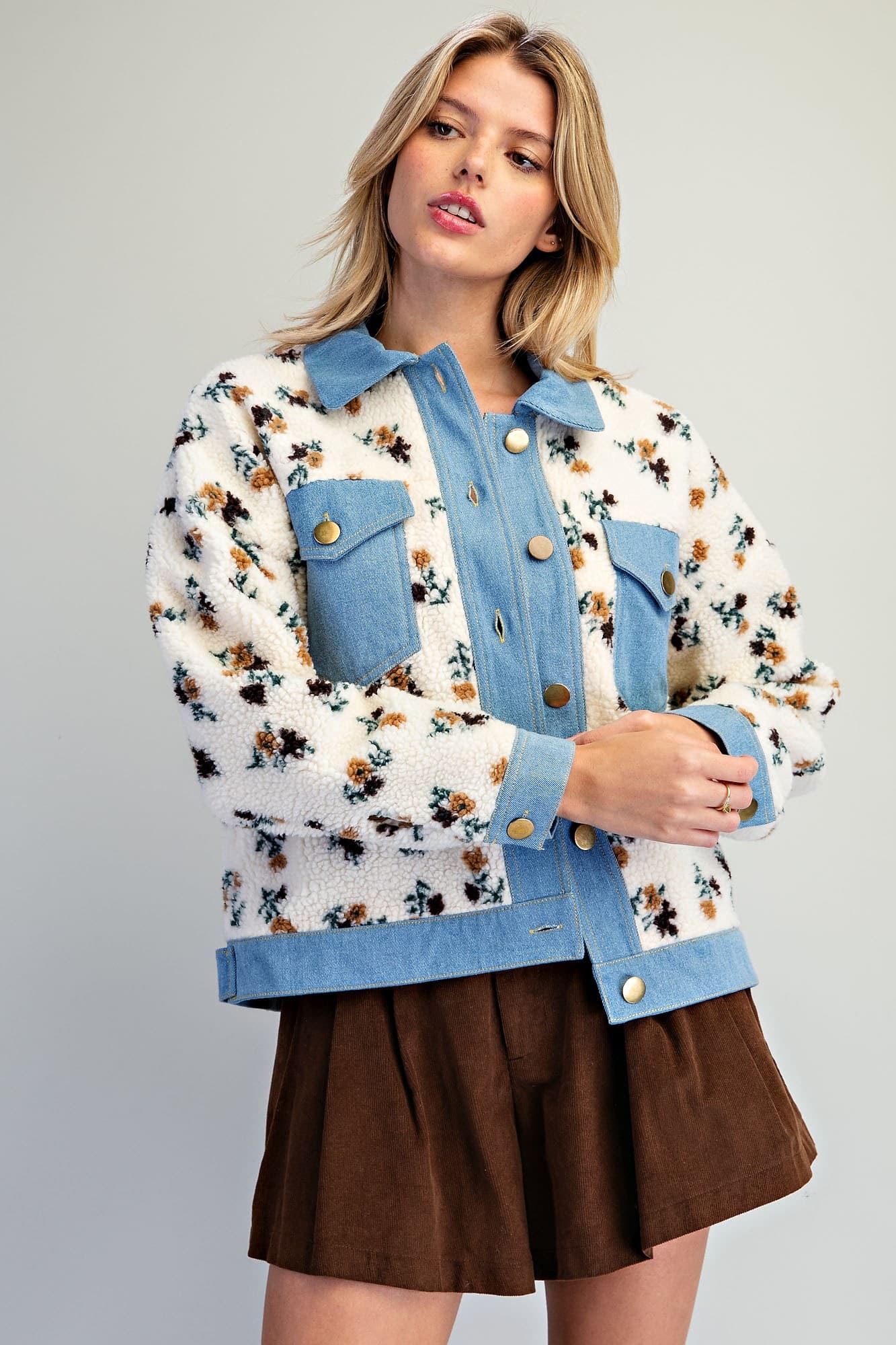JH17221 - IVORY FOREST