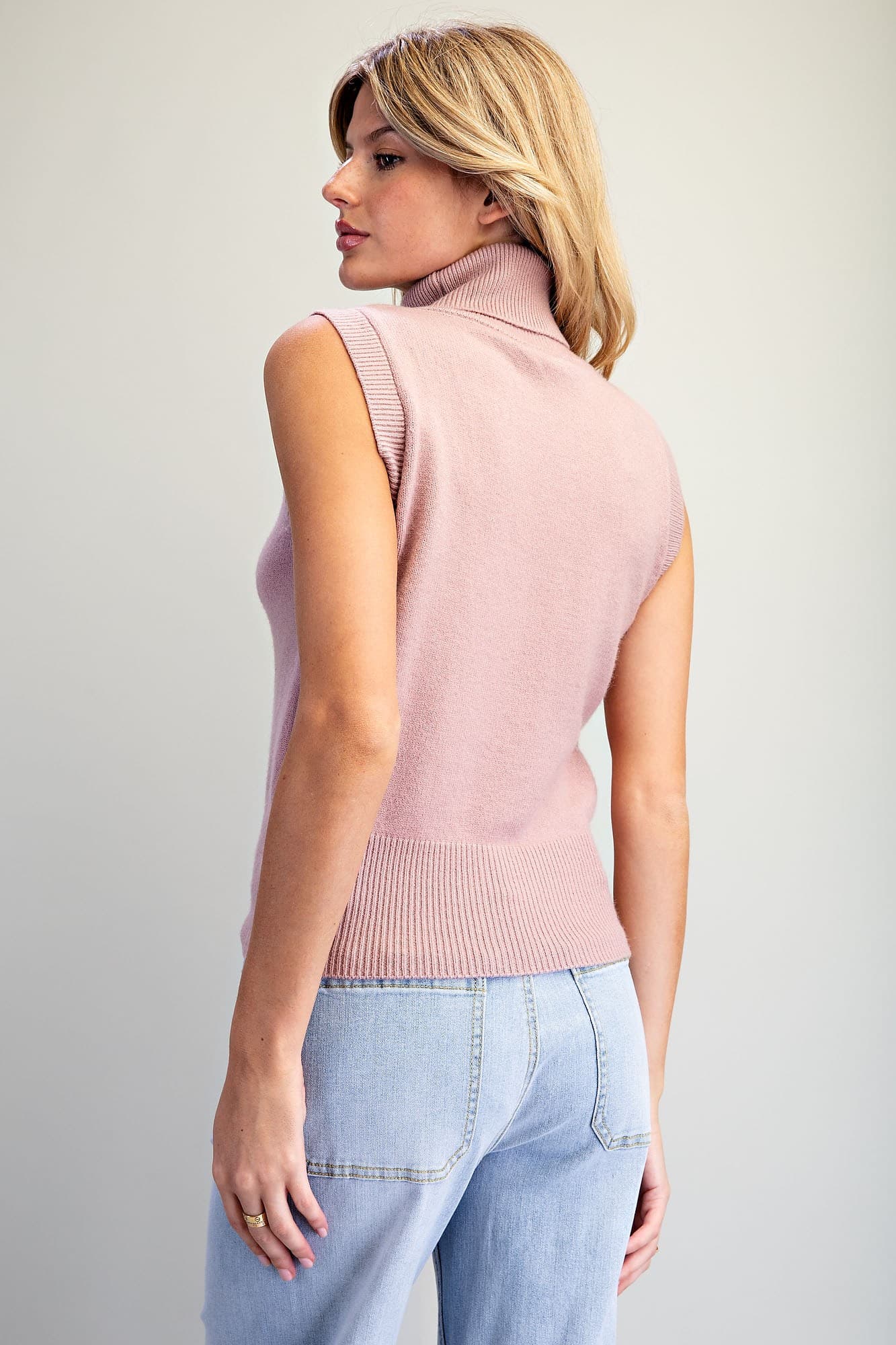 SK16829 - TEA ROSE