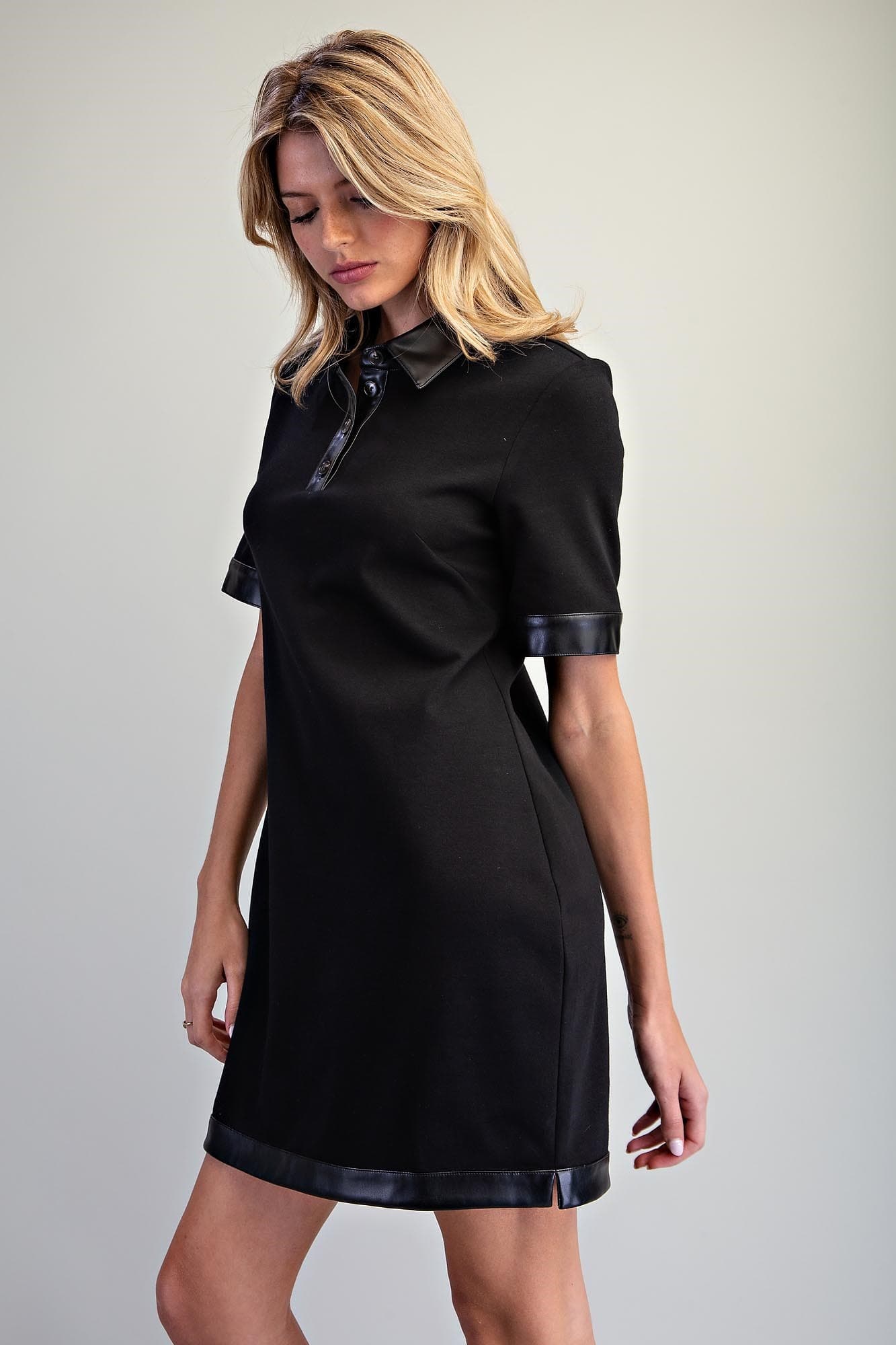 DK16666 - BLACK