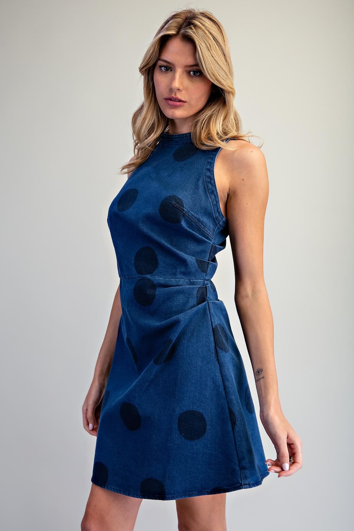 DH17338 - DENIM