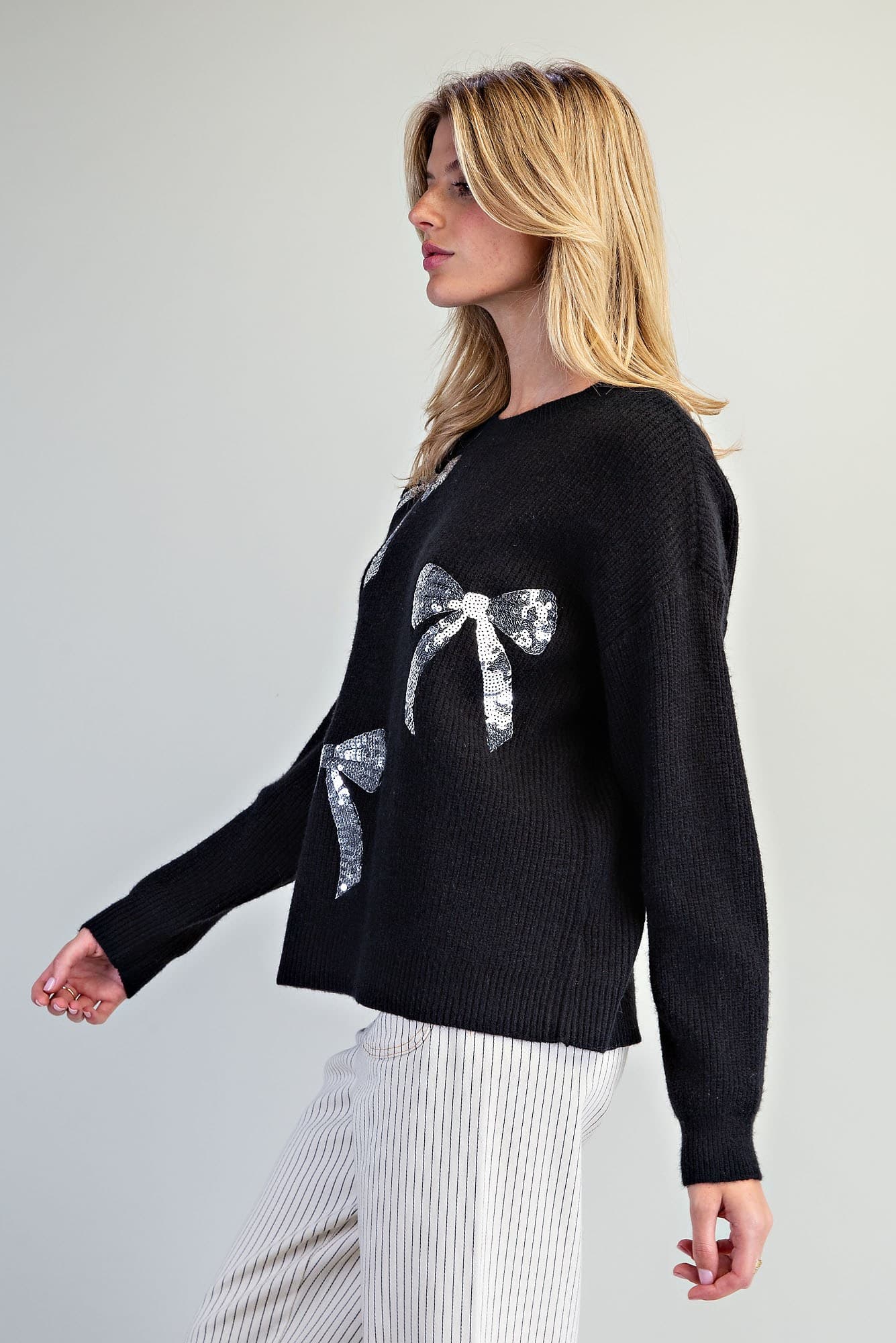 SH15918 - BLACK