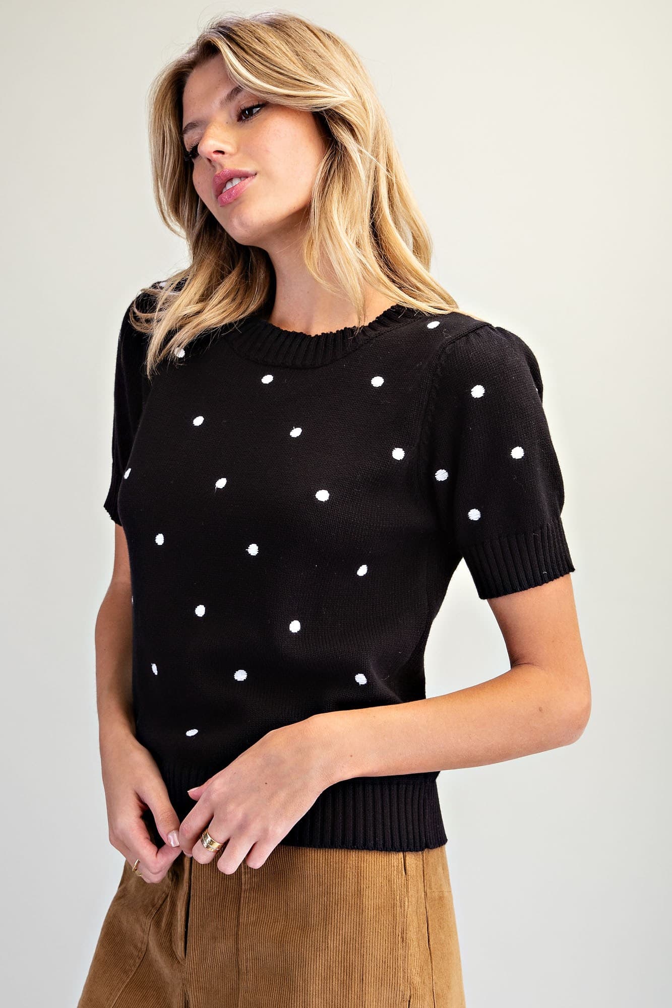 SK16919 - BLACK