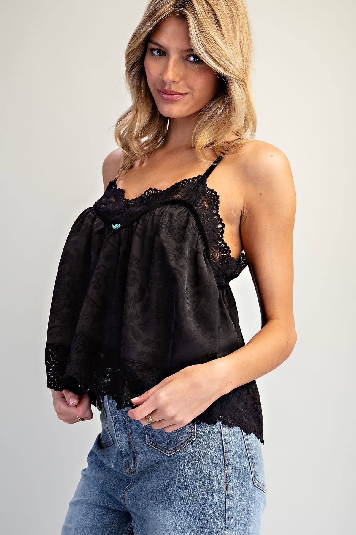 TK16475 - BLACK