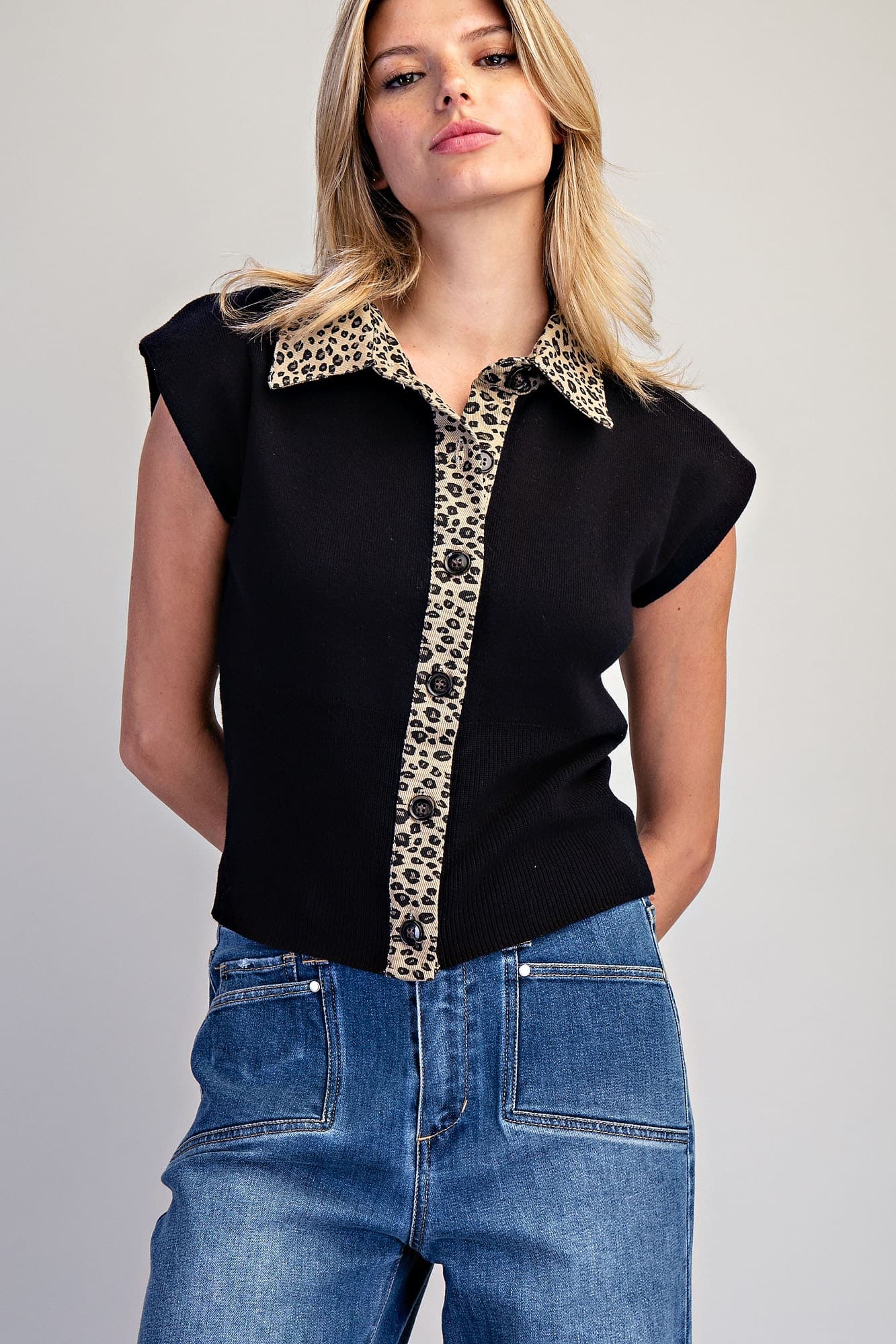 SH17215 - BLACK