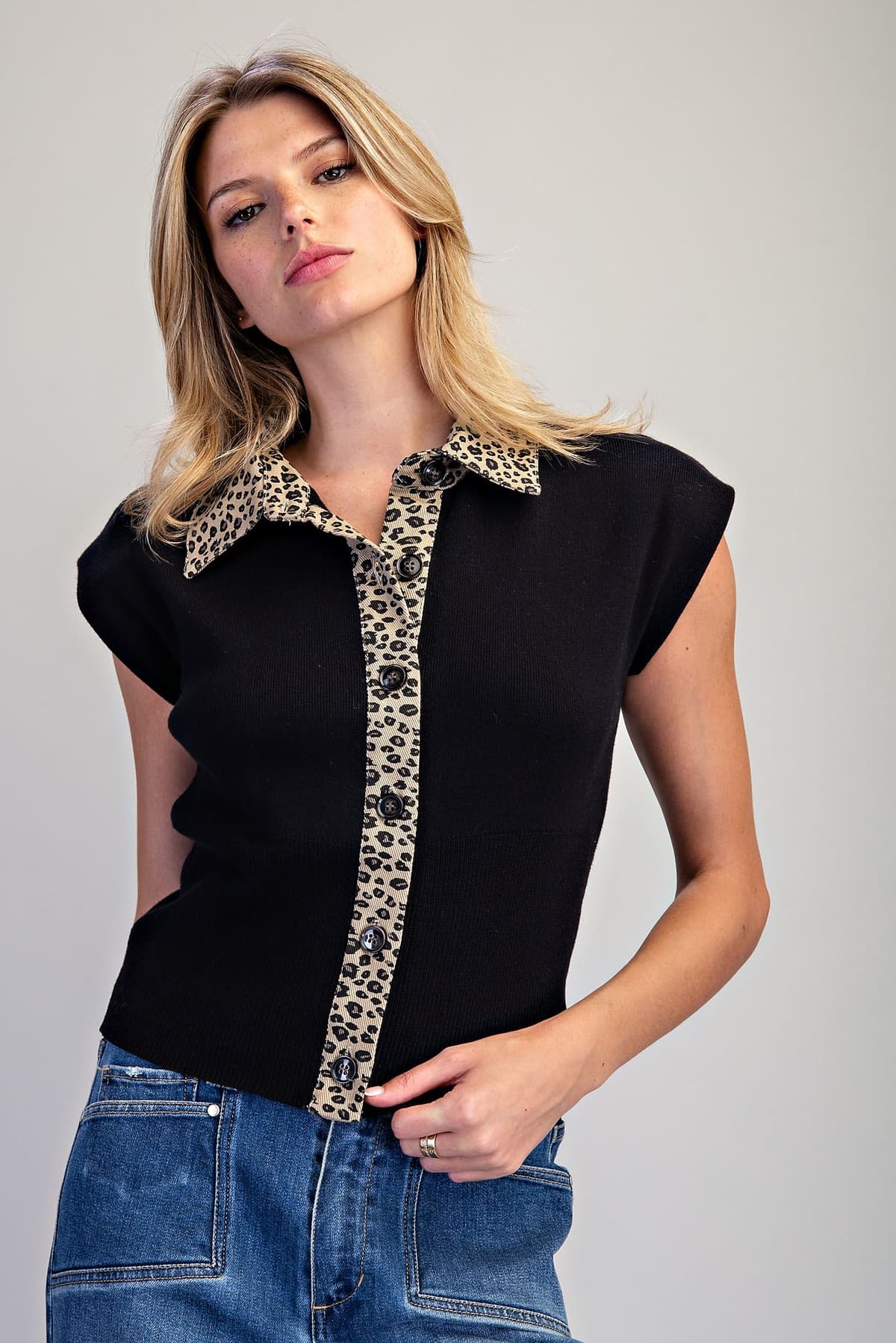 SH17215 - BLACK