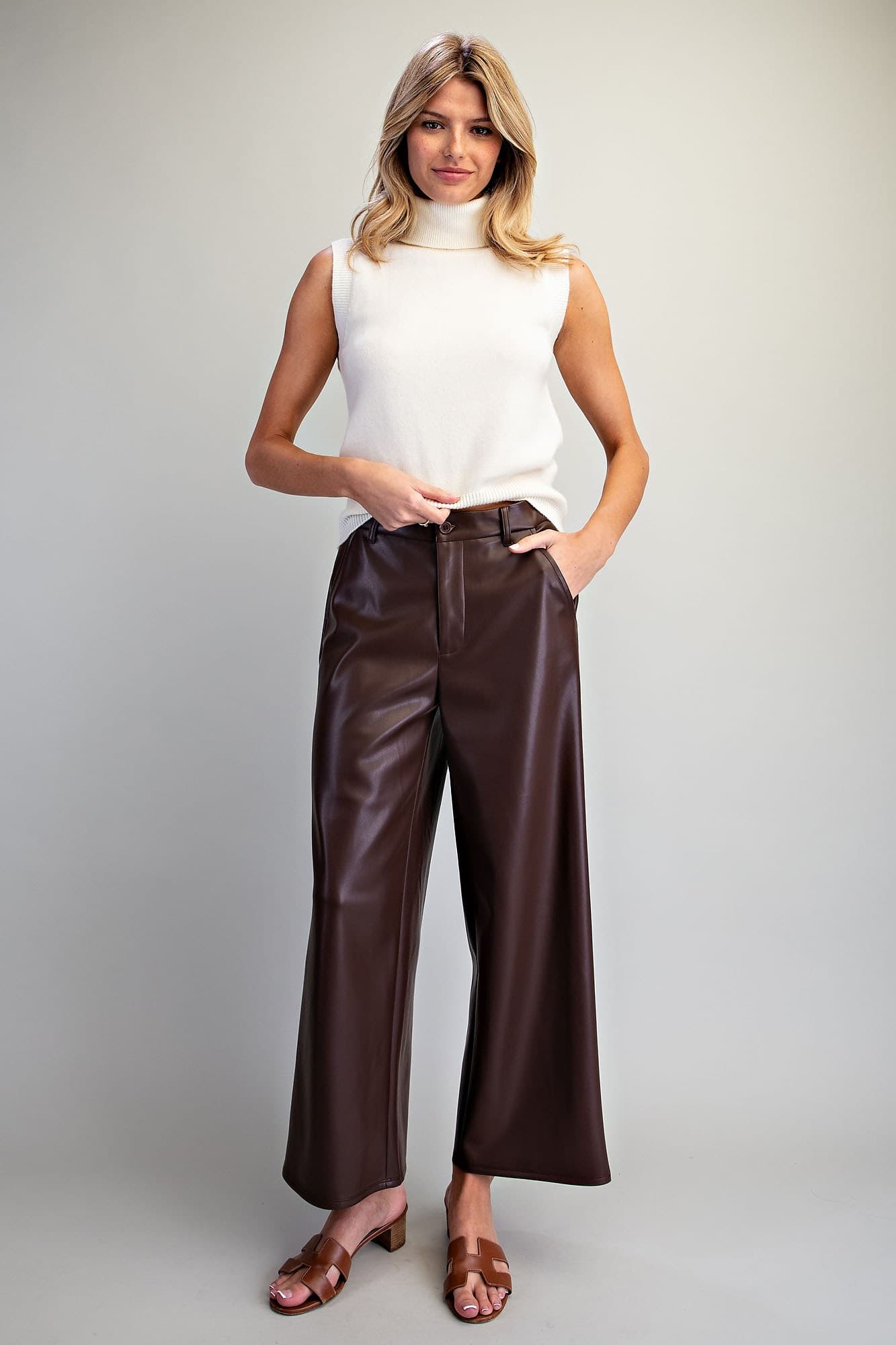 PK16843 - BARK BROWN