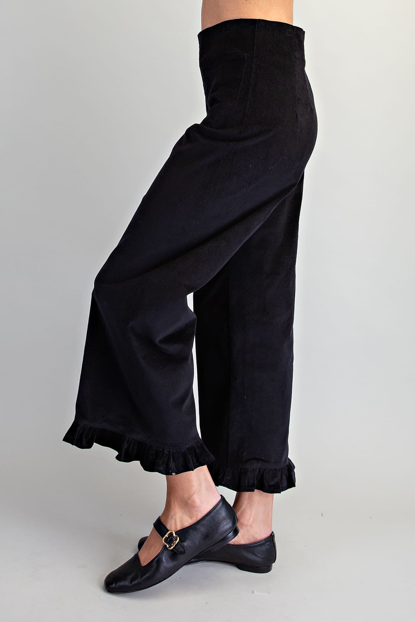 PK18011 - BLACK
