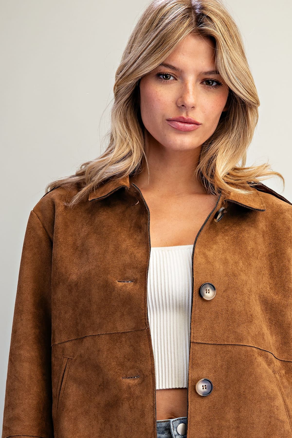 JK16810 - WALNUT