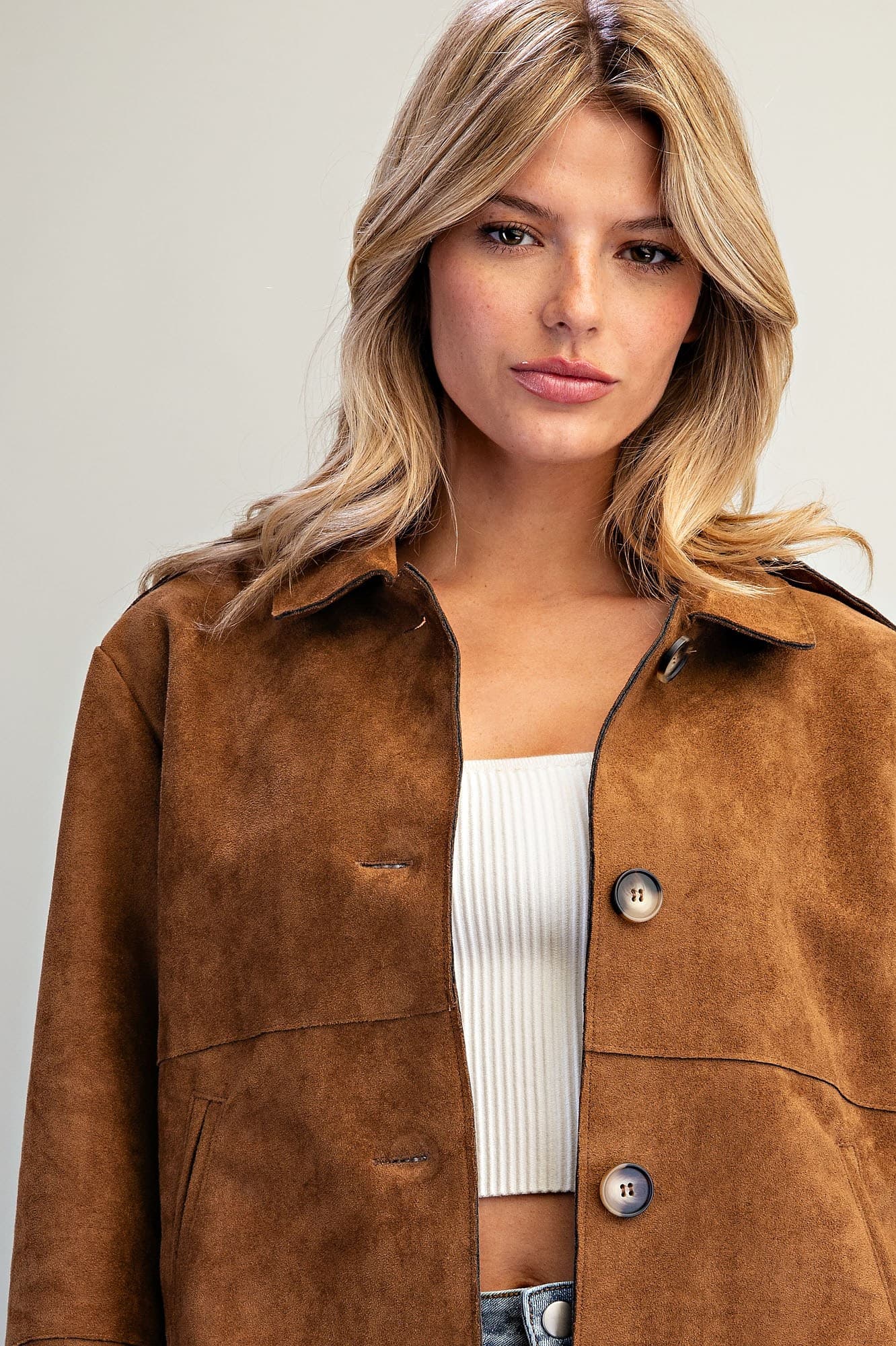 JK16810 - WALNUT