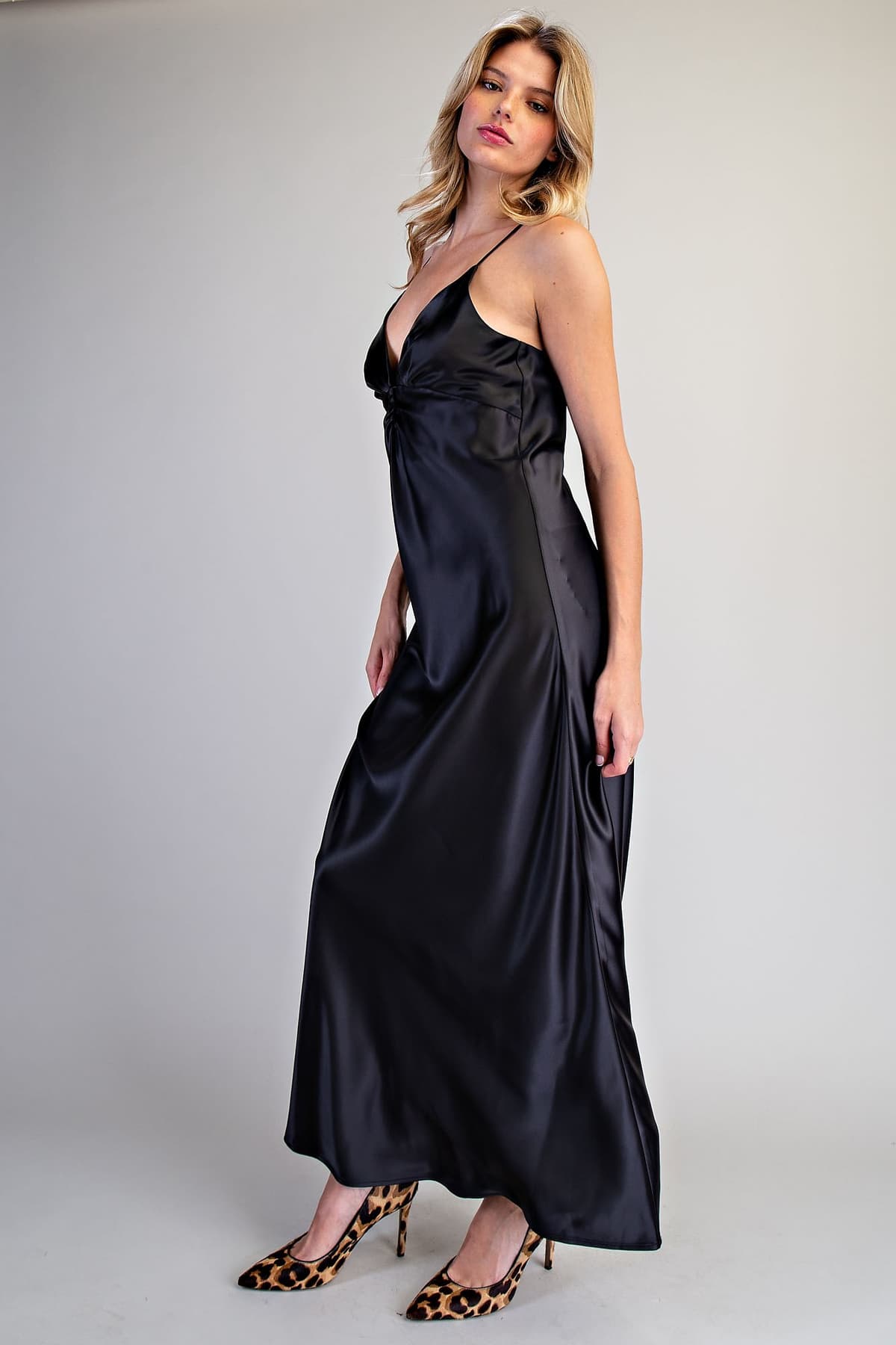 DK16492 - BLACK