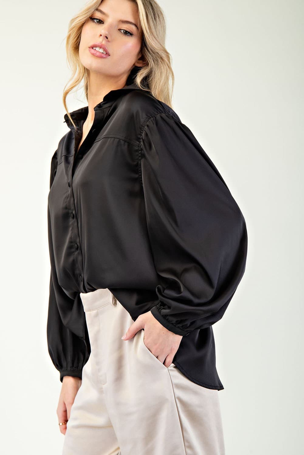 TK7421 - BLACK