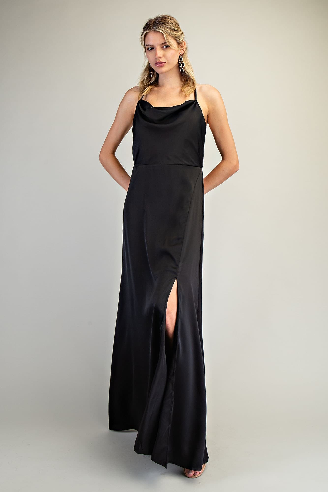 DK9534 - BLACK