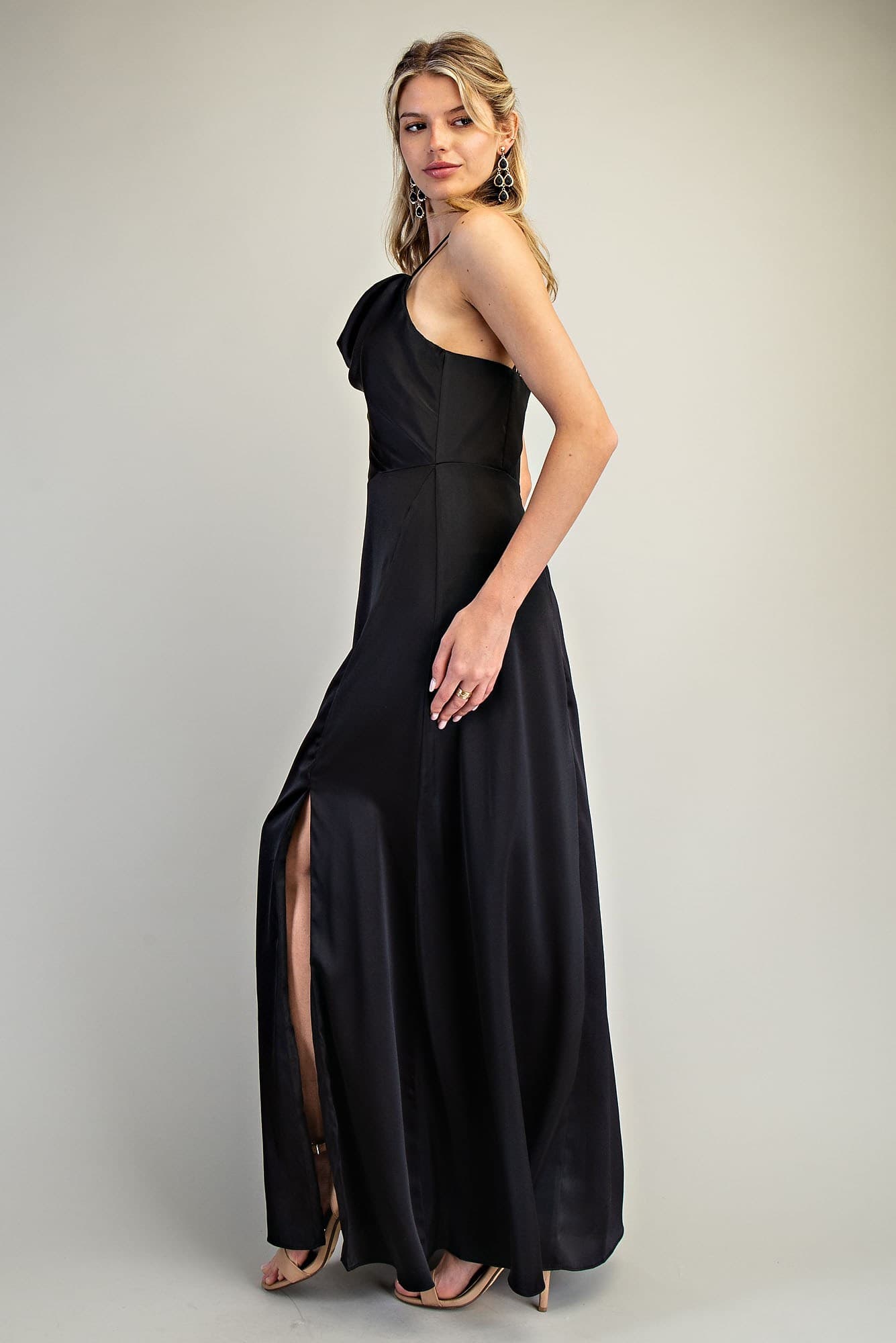 DK9534 - BLACK