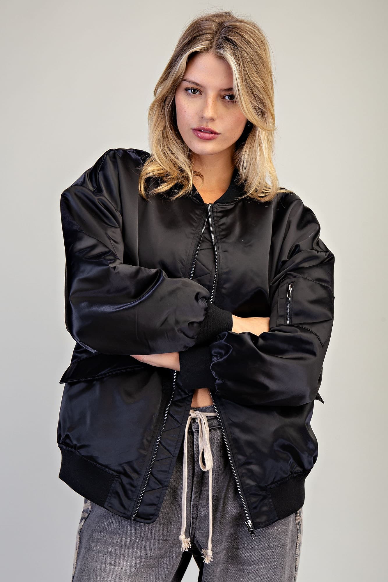 JG10383 - BLACK