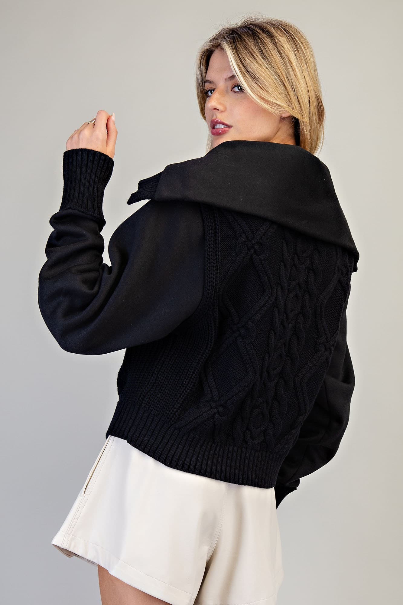 SK11393 - BLACK