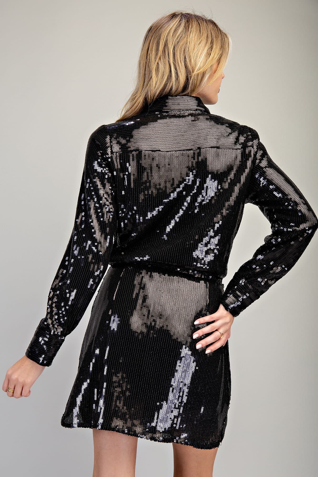 DK11236 - BLACK