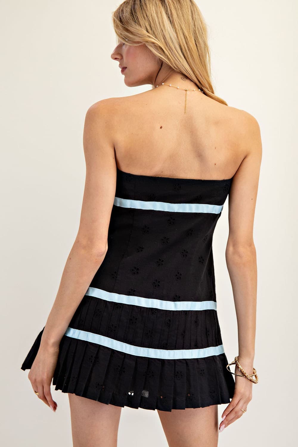 DH12190 - BLACK