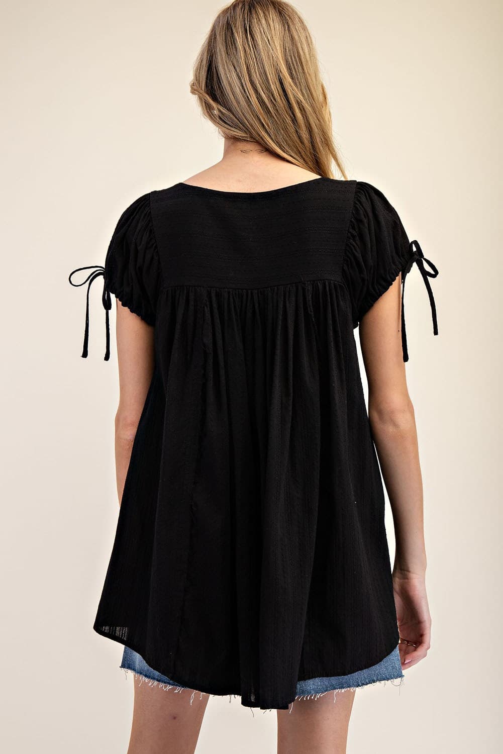 TH12328 - BLACK