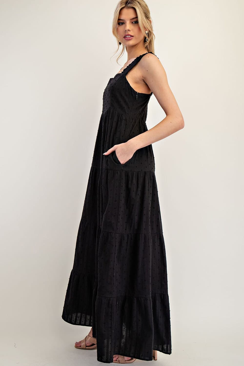 DK11736 - BLACK