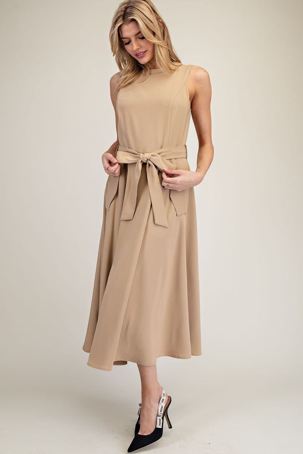 DK11709 - TAUPE