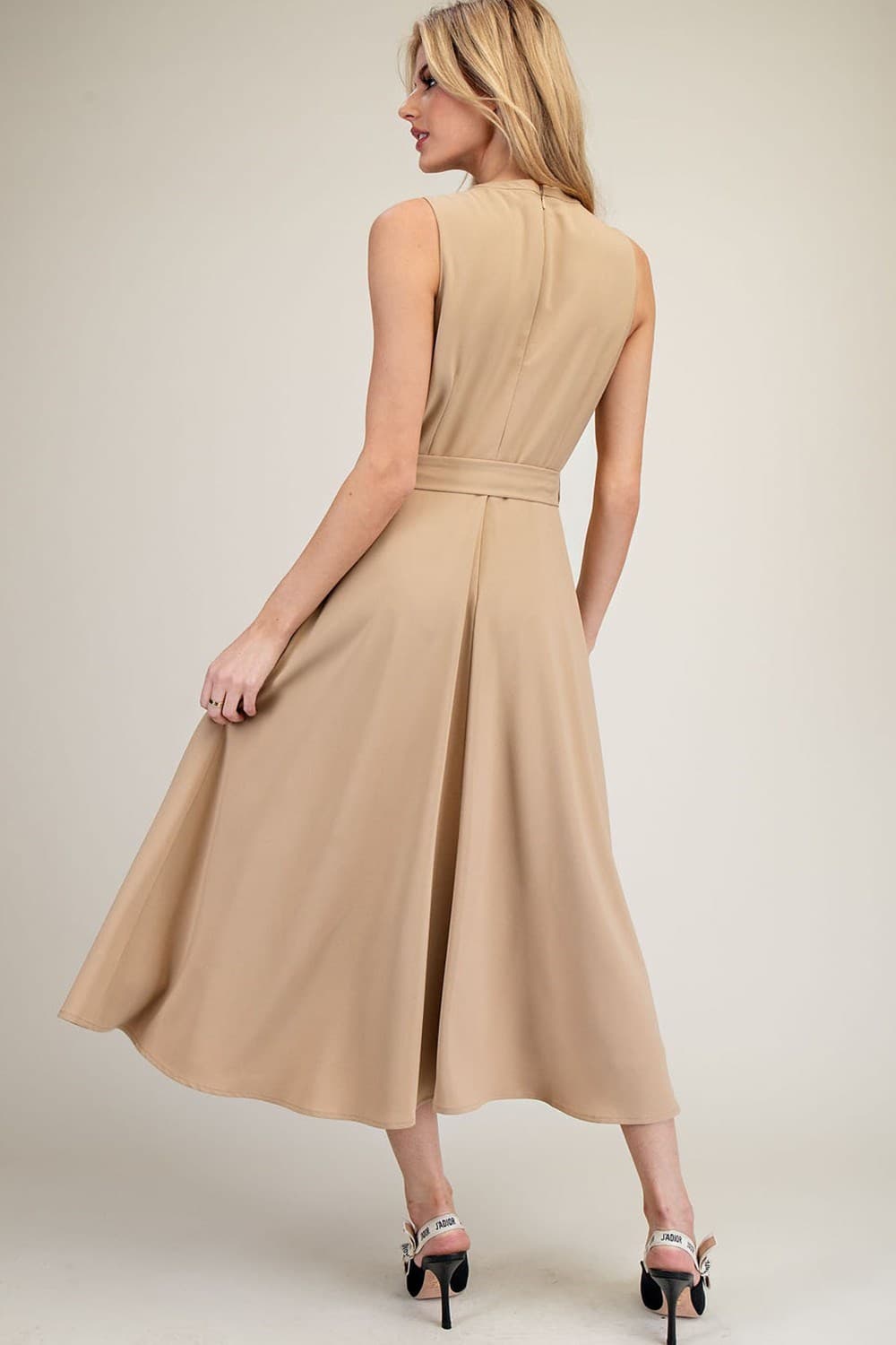 DK11709 - TAUPE