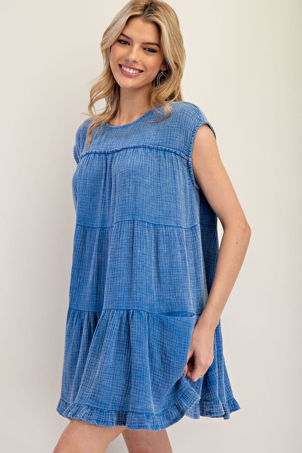 DG10897 - SAPPHIRE BLUE