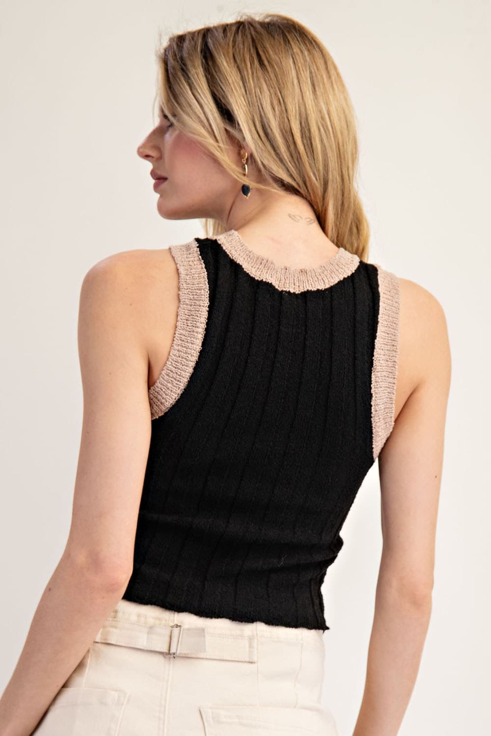 SK11642 - BLACK