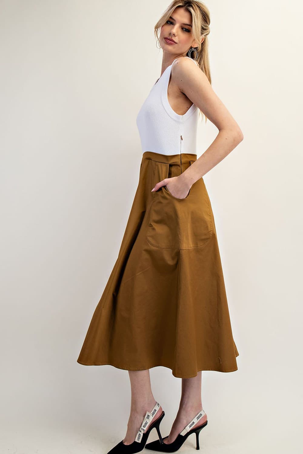 SDK11568 - HAZELNUT
