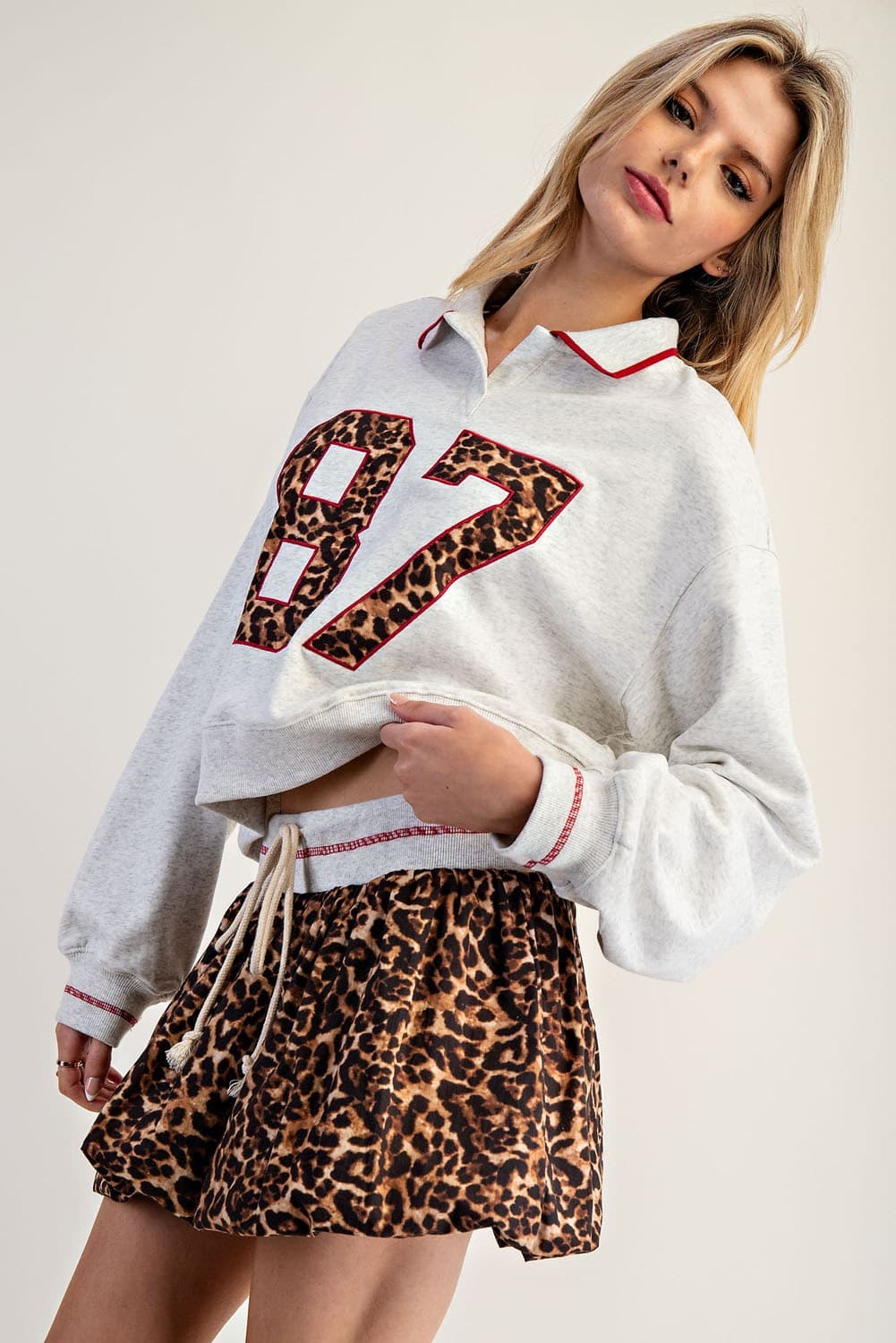 SHO12874 - GRAY LEOPARD