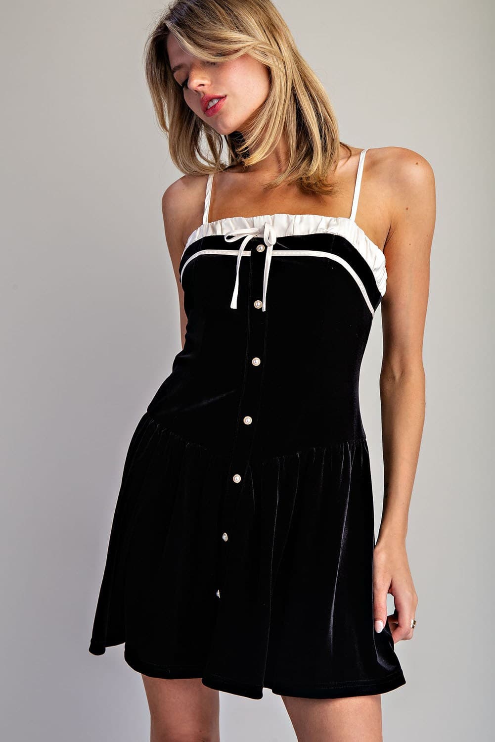 DH12809 - BLACK