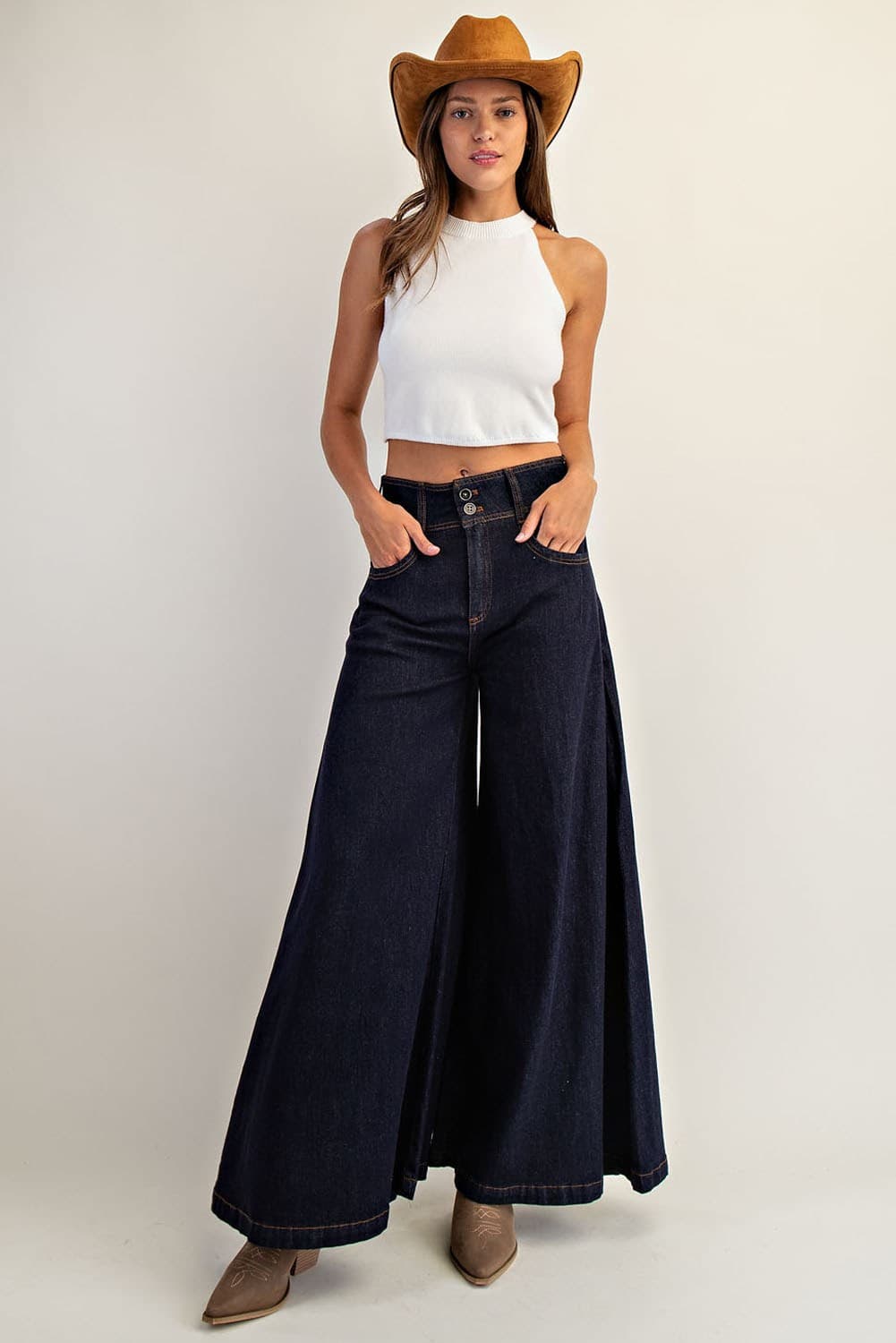 SK10877 - OFF WHITE