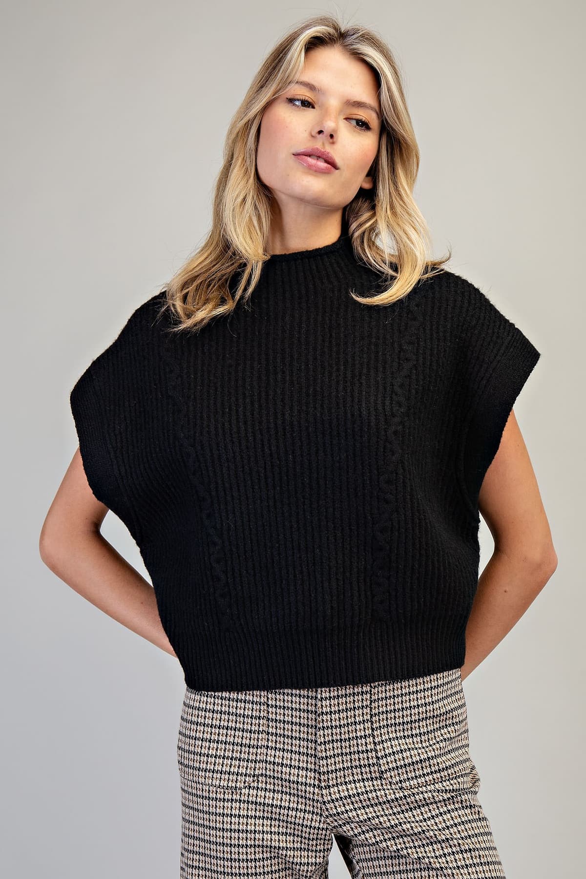 SH12969 - BLACK