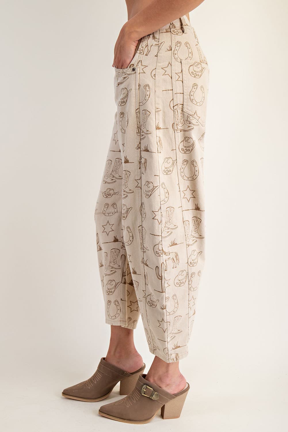 PH15047 - ALMOND LATTE