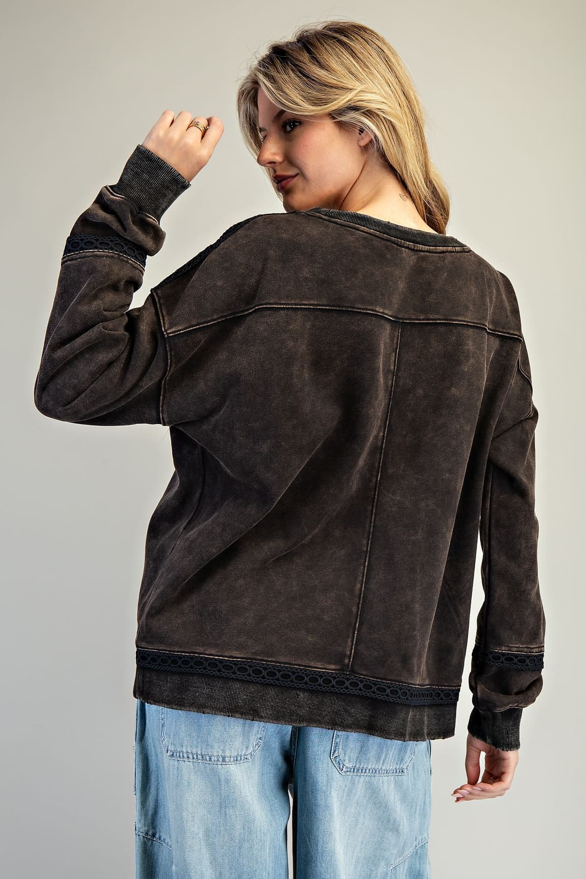 TH15124 - ASH BLACK