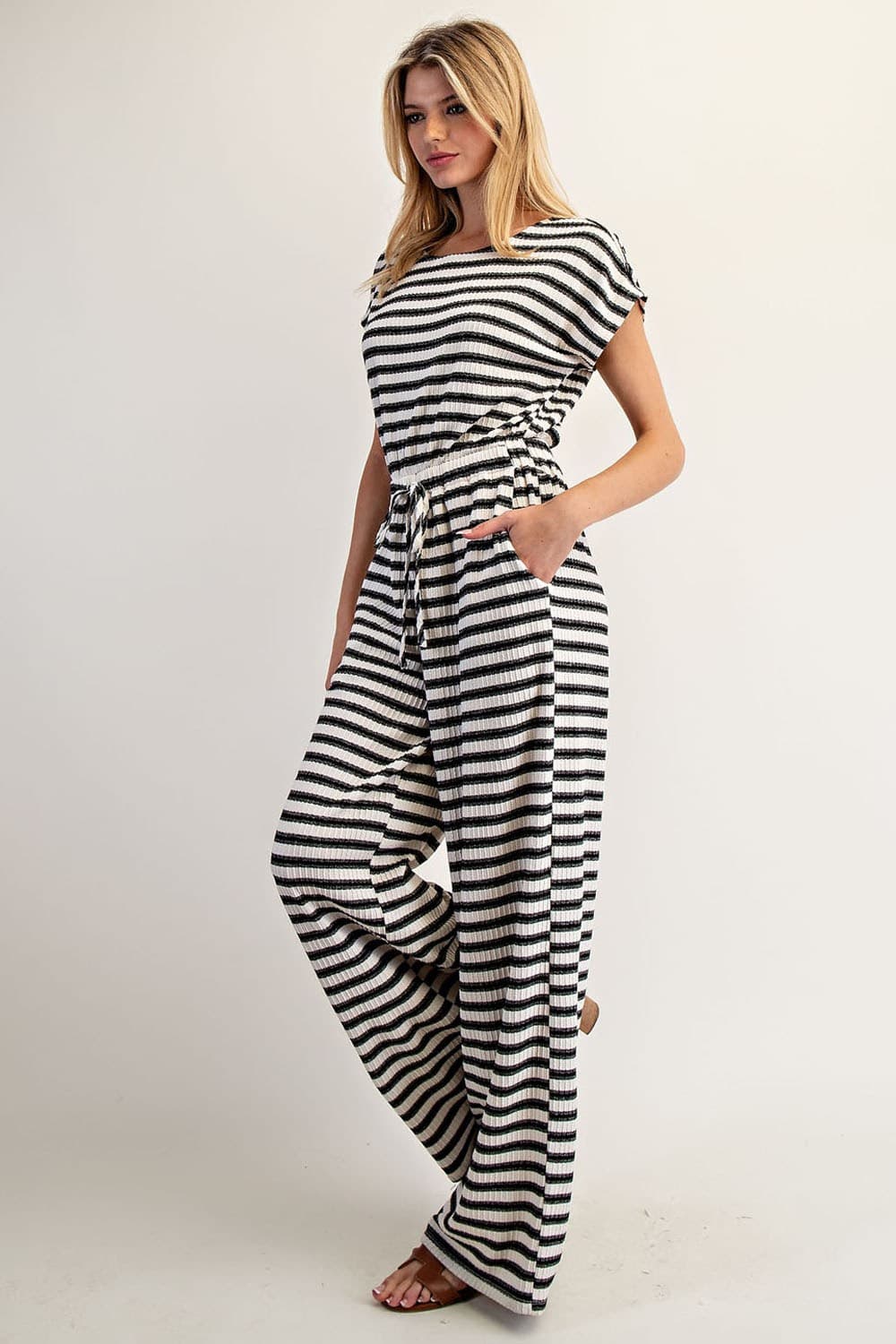 BK14297 - BLACK CREAM STRIPE