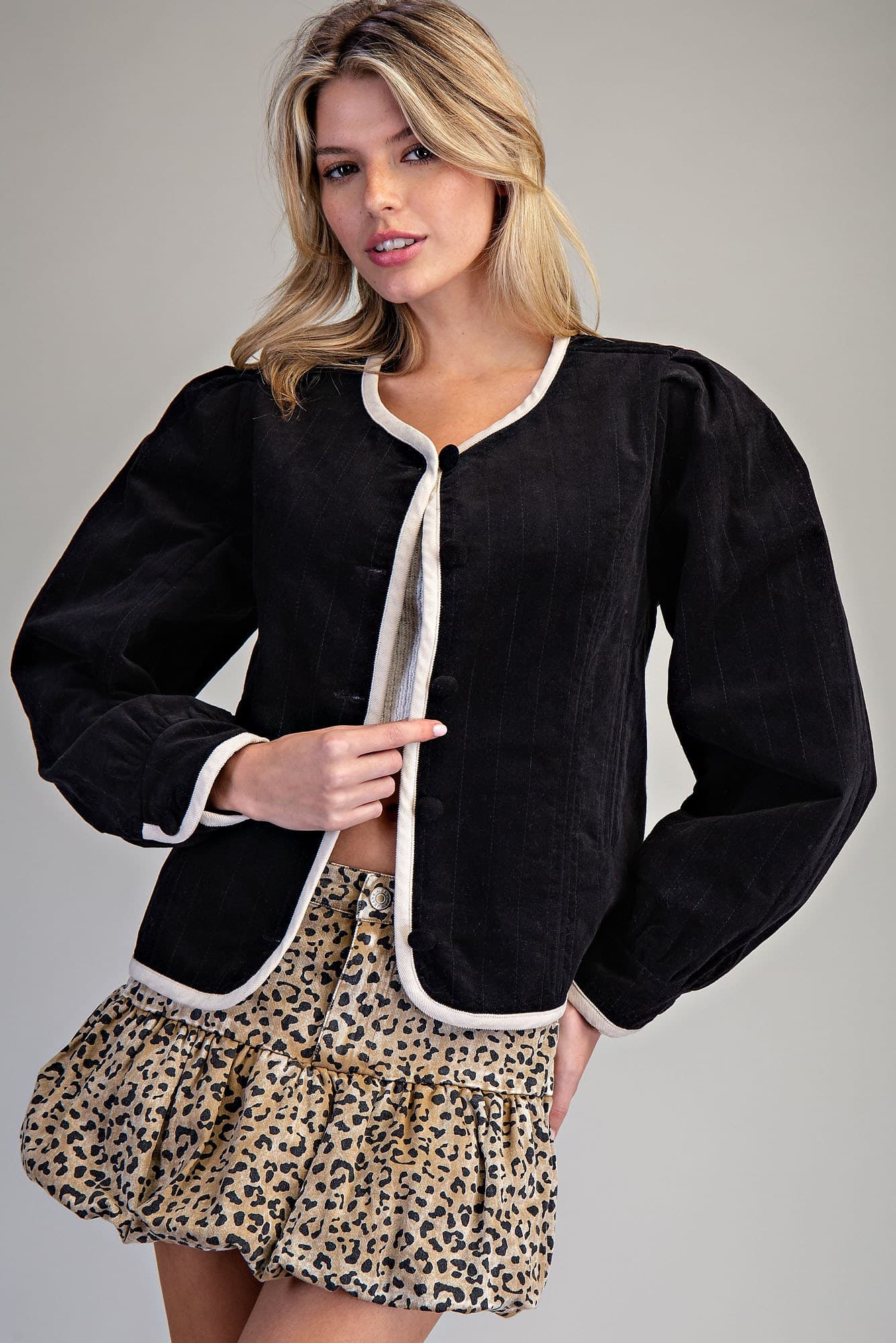JK14189 - BLACK
