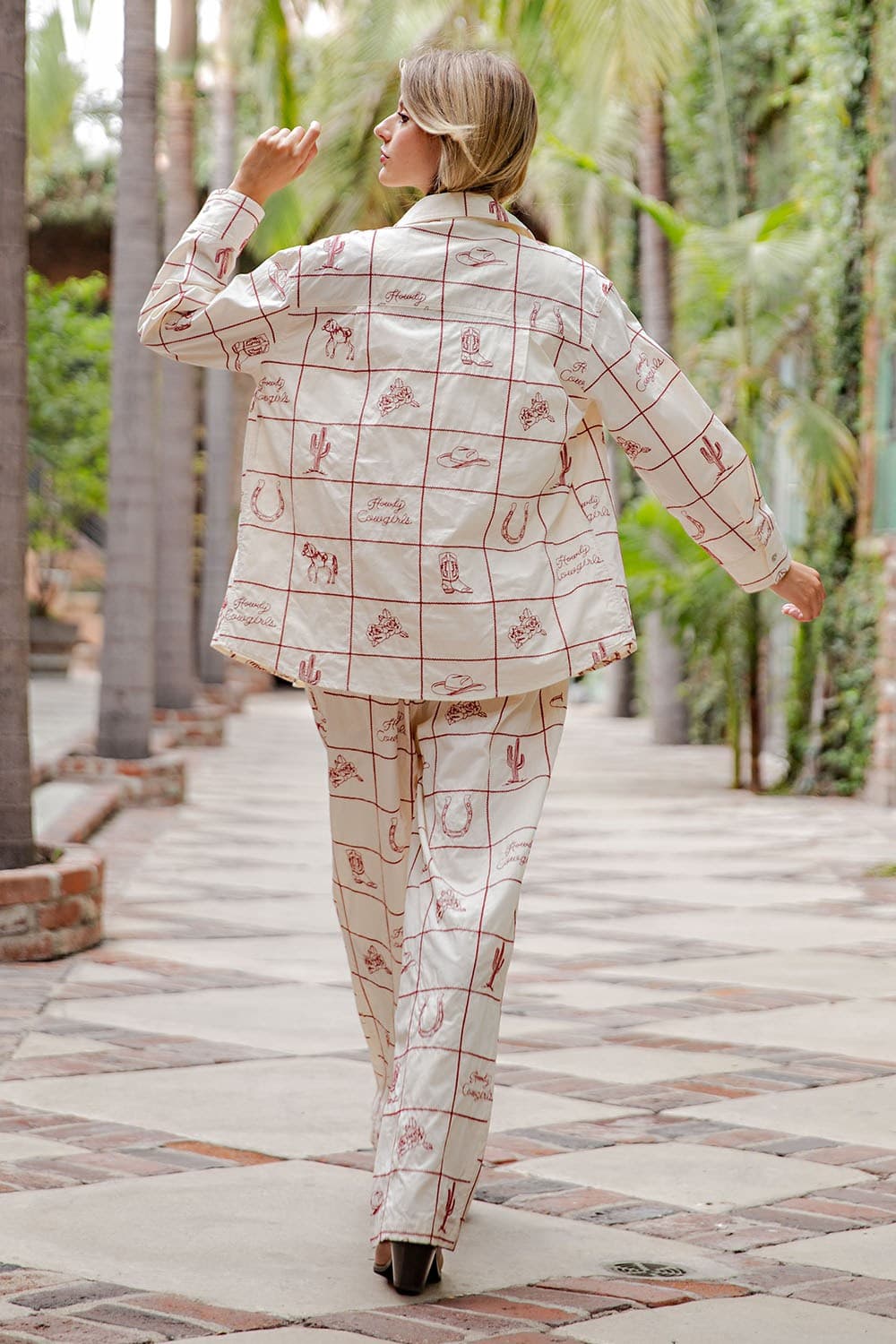 PH15044 - CHERRY WOOD CREAM
