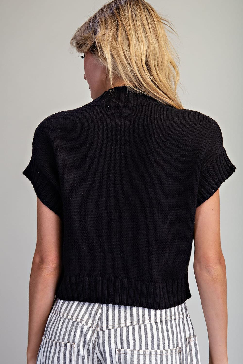 SH12771 - BLACK