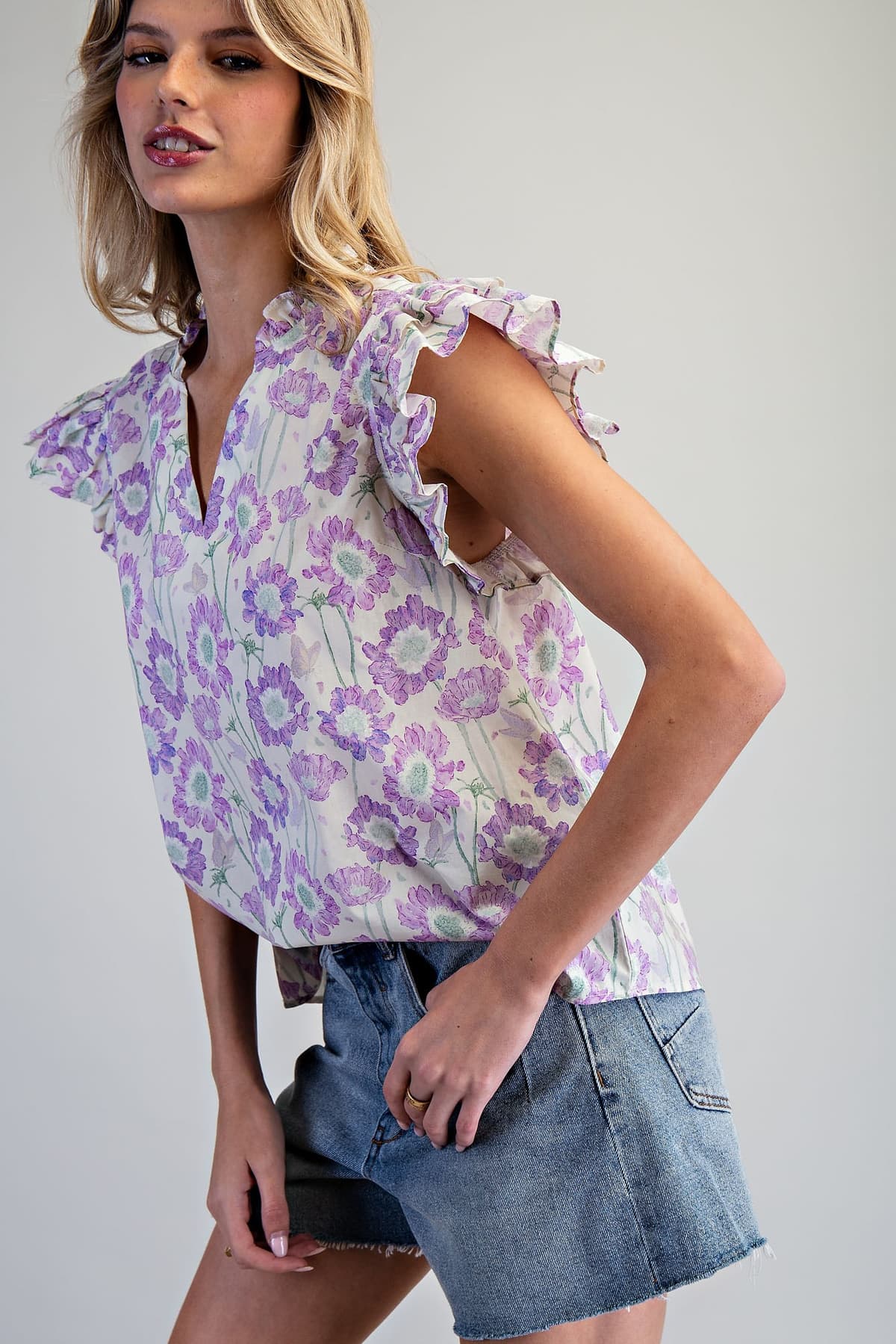 TK14703 - LAVENDER FIELDS