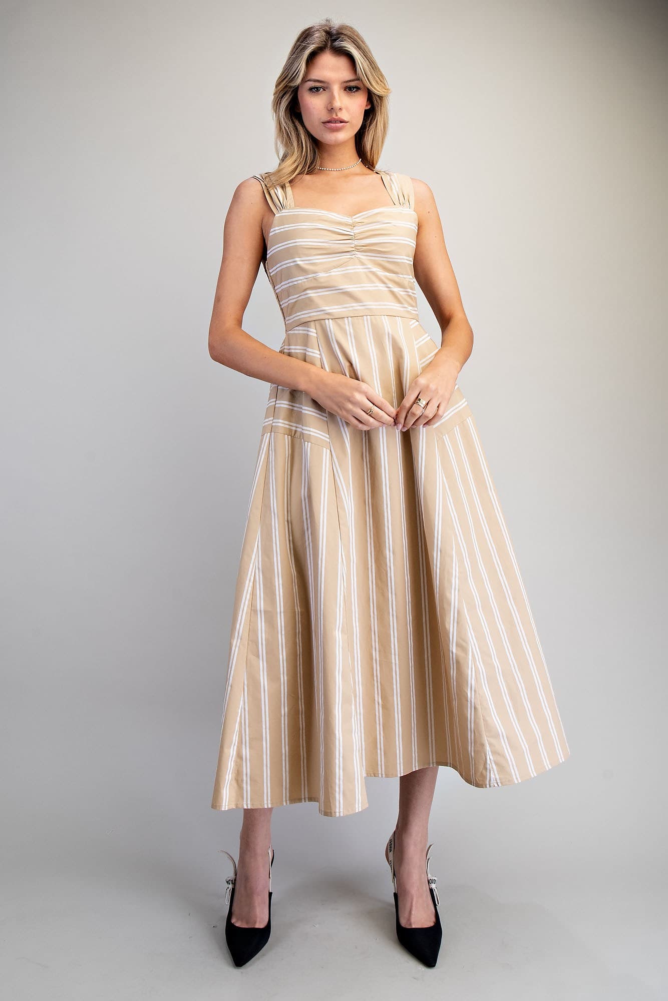 DK14684 - TAUPE