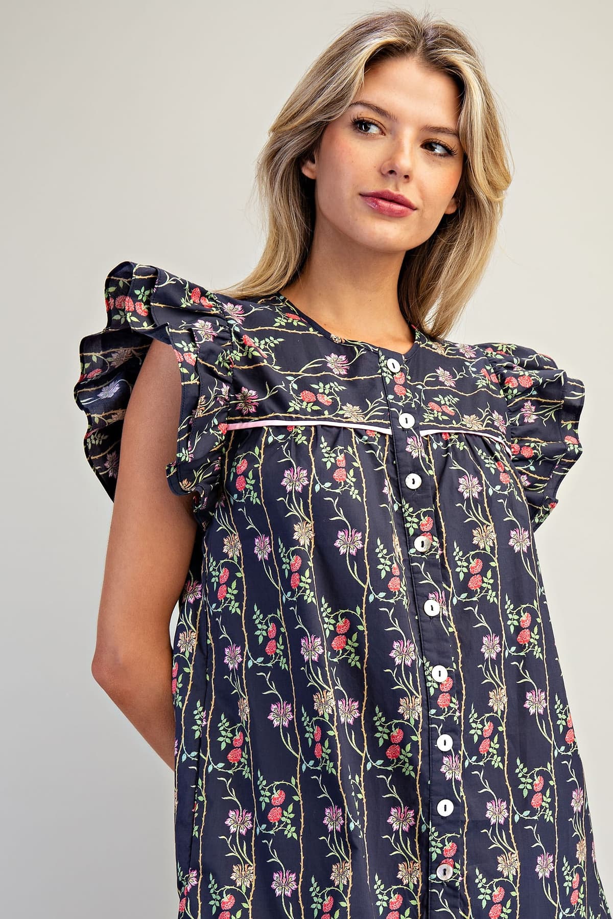 DH15370 - NAVY