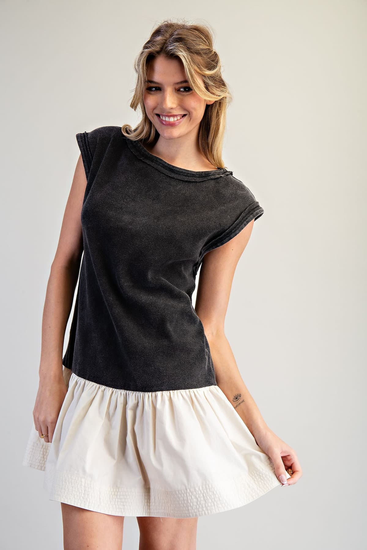DK14686 - BLACK