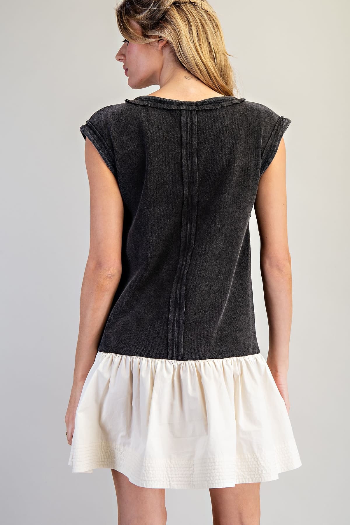 DK14686 - BLACK