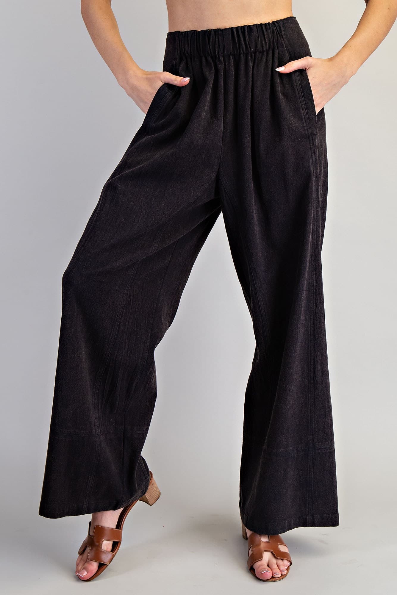 PK14749 - ASH BLACK